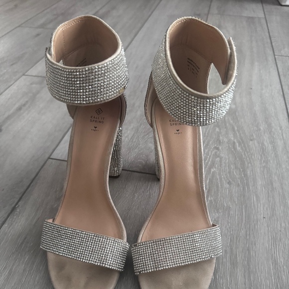CALL IT SPRING SPARKLE HEELS - Picture 1 of 6